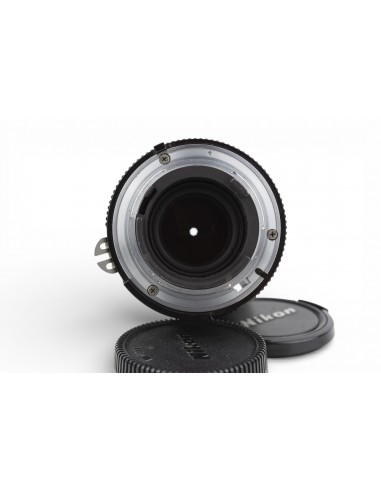 Nikon Ai-s Nikkor 135mm 1:2.8