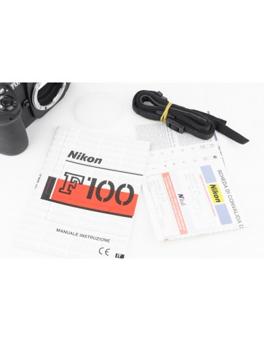 Nikon F100