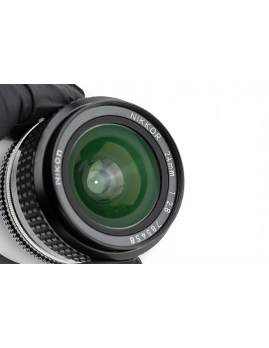 Nikon Ai-s Nikkor 24mm 1:2.8