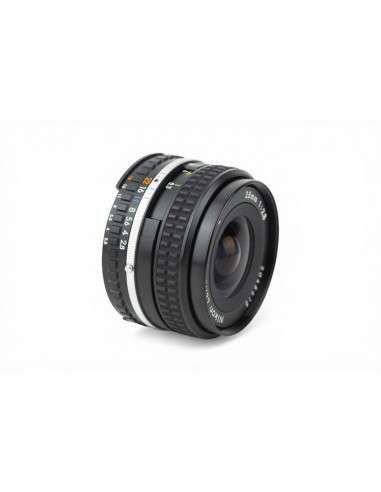 Nikon Ai-s Nikkor Series E 28mm 1:2.8
