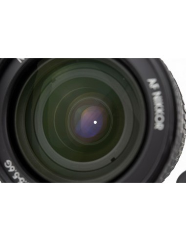 Nikon ED Nikkor AF 28-200mm 1:3.5-5.6...