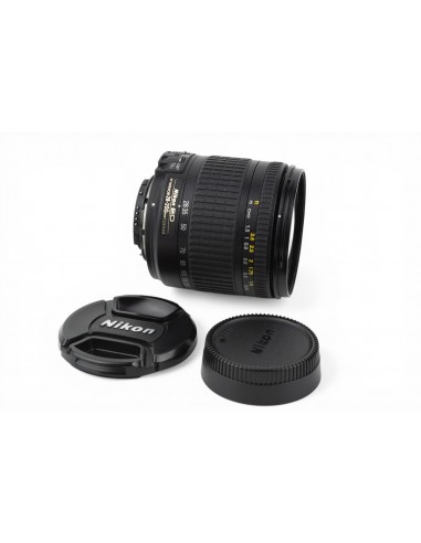 Nikon ED Nikkor AF 28-200mm 1:3.5-5.6...