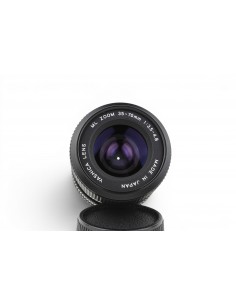Yashica ML Zoom 35-70mm... 2