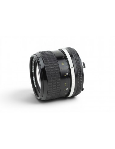 Nikon Ai Nikkor 85mm 1:2
