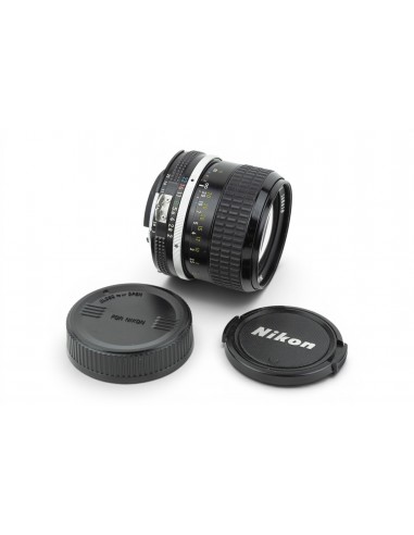 Nikon Ai Nikkor 85mm 1:2