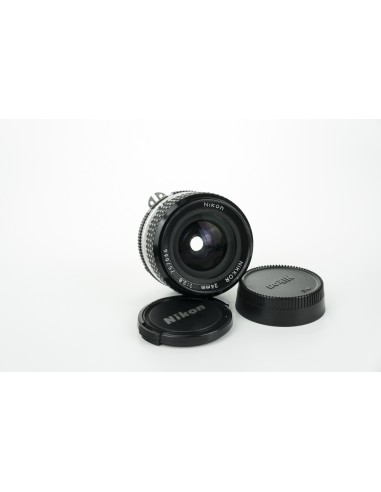 Nikon Nikkor Ai-s 24mm 1:2.8