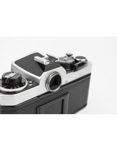 Nikon FE2 chrome