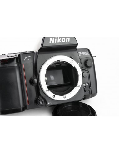 Nikon F-801