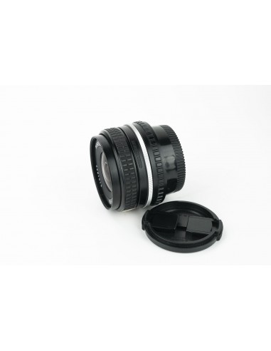 Nikon Nikkor Ai-s 28mm 1:2.8 Series E