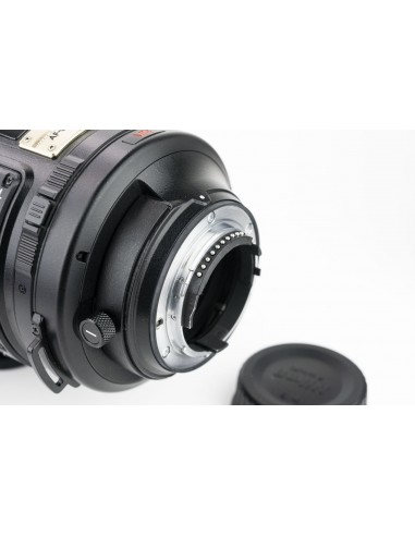 Nikon AF-S Nikkor 200mm 1:2 G IF ED G VR