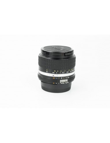 Nikon Nikkor Ai-s 28mm 1:2.8 CRC