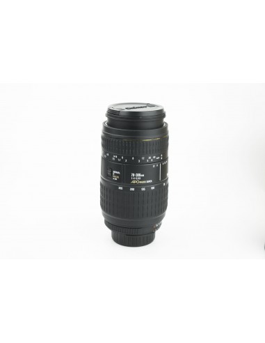 Sigma AF 70-300mm 1:4-5.6 D APO MACRO...