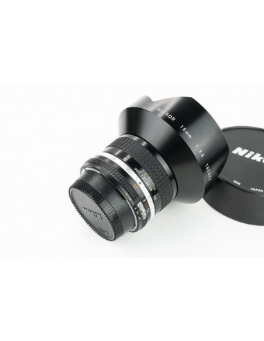 Nikon Nikkor Ai-s 15mm 1:3.5