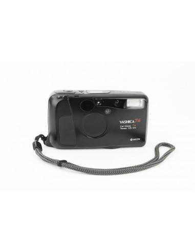 Yashica T4