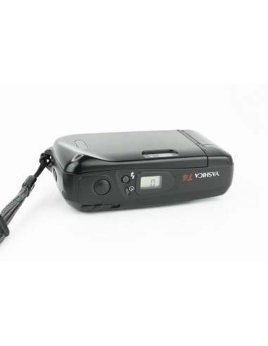 Yashica T4