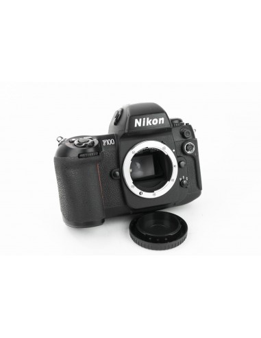 Nikon F100