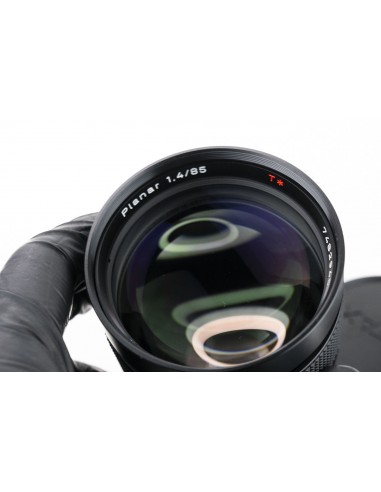 Carl Zeiss Planar T* 85mm 1:1.4 MMJ
