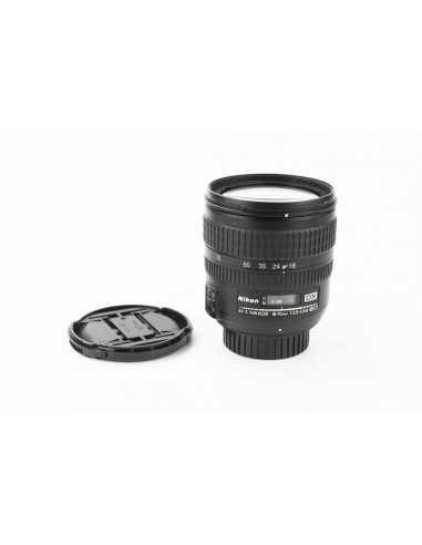 Nikon AF-S Nikkor DX 18-70mm 1:3.5-4.5 G