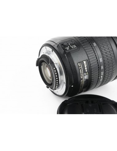 Nikon AF-S Nikkor DX 18-70mm 1:3.5-4.5 G