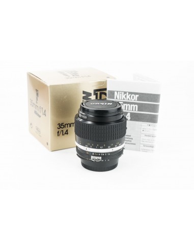 Nikon Nikkor Ai-s 35mm 1:1.4