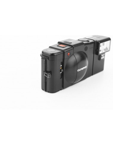 Olympus XA2
