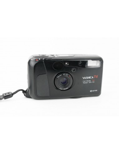 Yashica T4