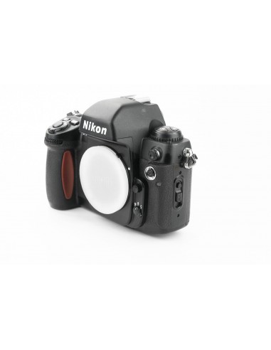 Nikon F100