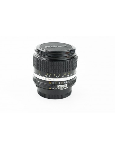 Nikon Nikkor Ai-s 28mm 1:2.8 CRC