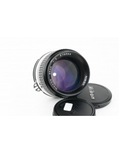 Nikon Nikkor Ai-s 85mm 1:2 2