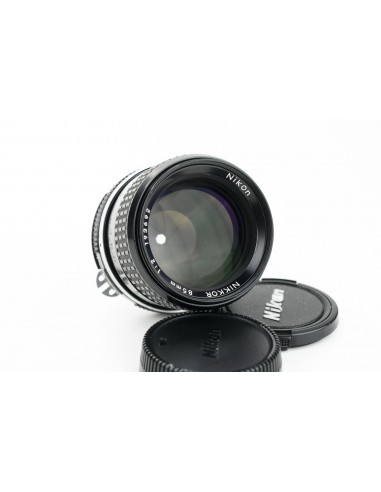 Nikon Nikkor Ai 85mm 1:2