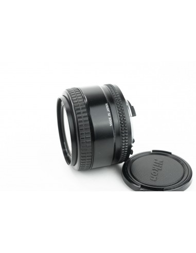 Nikon AF Nikkor 28mm 1:2.8 D