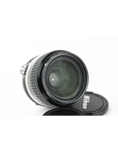 Nikon Nikkor Ai-s 35mm 1:2