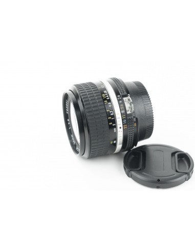 Nikon Nikkor Ai-s 24mm 1:2.8