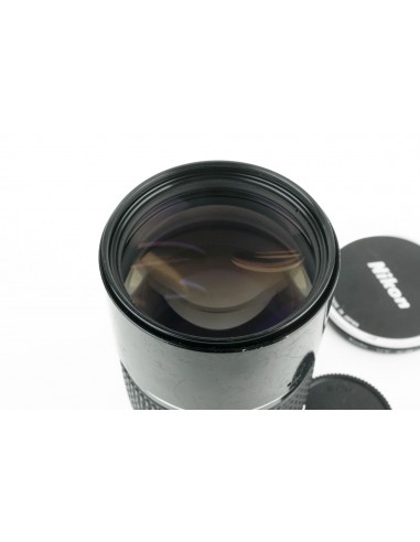 Nikon Nikkor ED Ai-s 180mm 1:2.8